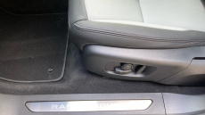 Land Rover Range Rover Evoque 2.0 D200 Edition 5dr Auto Diesel Hatchback